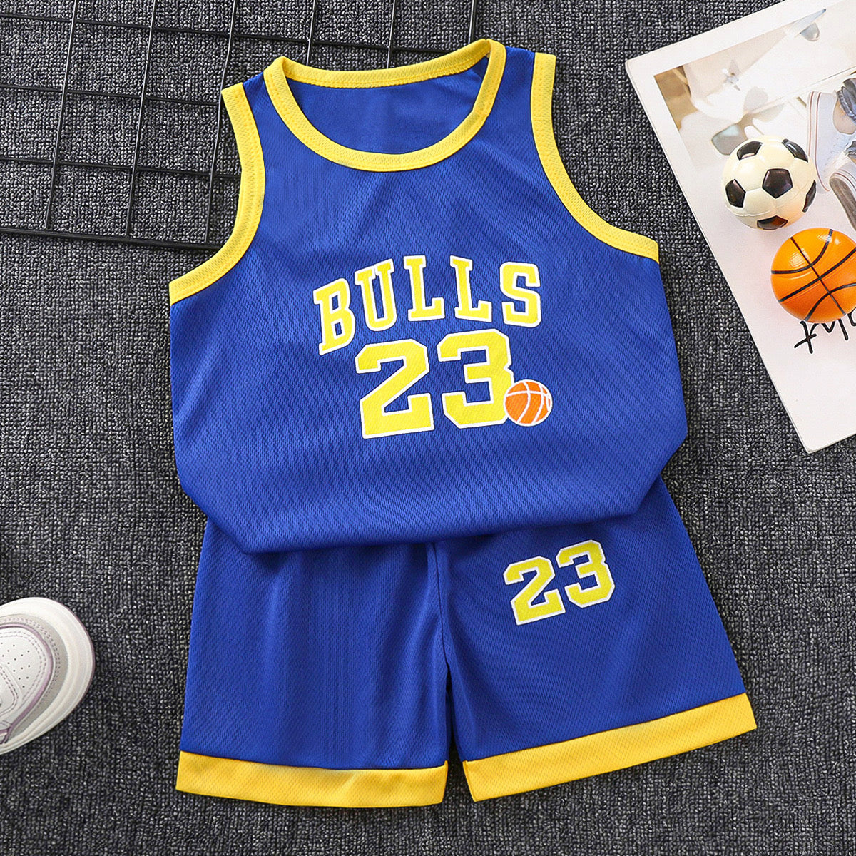 Bulls Suit Set